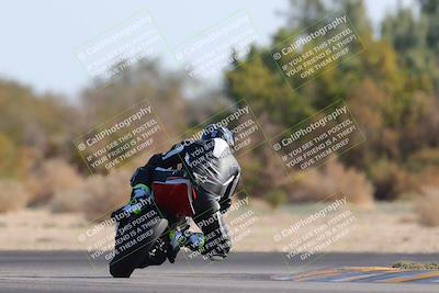 media/Dec-18-2022-SoCal Trackdays (Sun) [[8099a50955]]/Turn 7 Backside (1125am)/